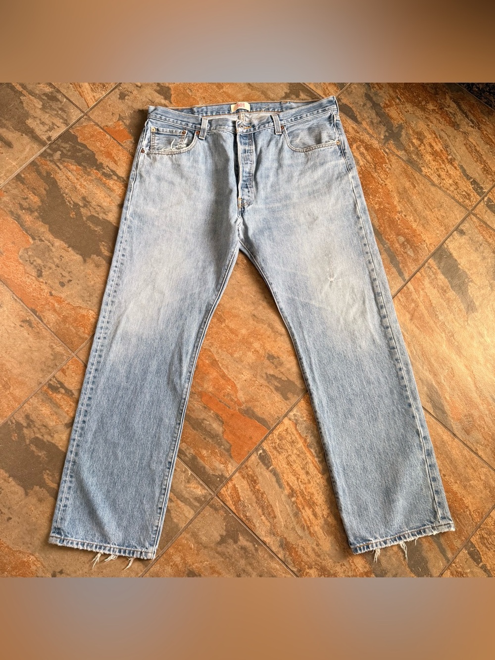 Y2K Levi’s 501 Straight Leg Button Fly Jeans, Men’s Size 40x32 - Picture 4 of 9